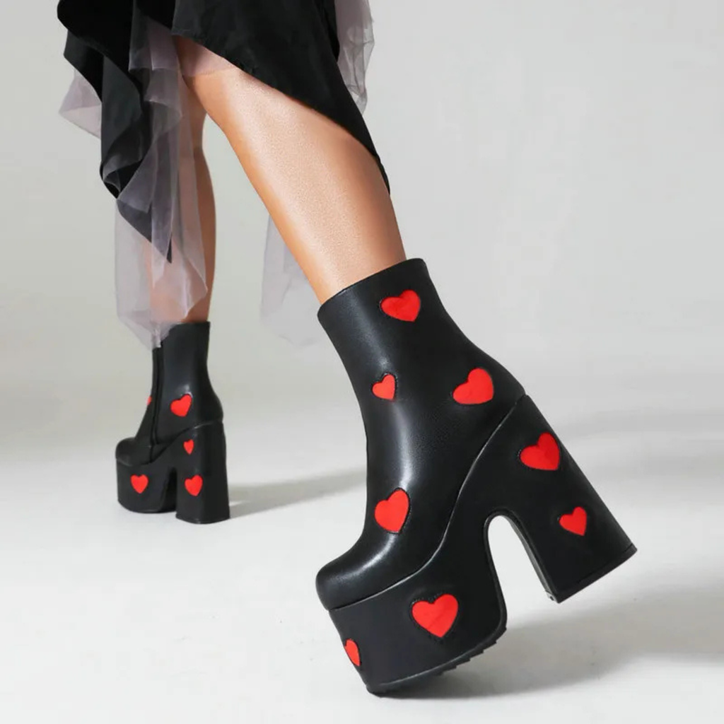 High-heels Platform Ankle  Boots - Hearts - I - Black - 🖤