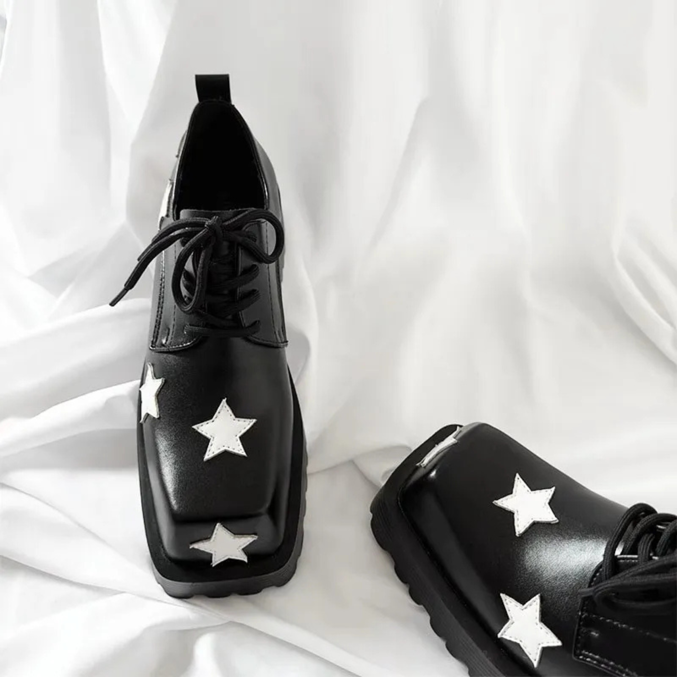 Chunky Platform Derby Shoes - Stars - III - 🖤