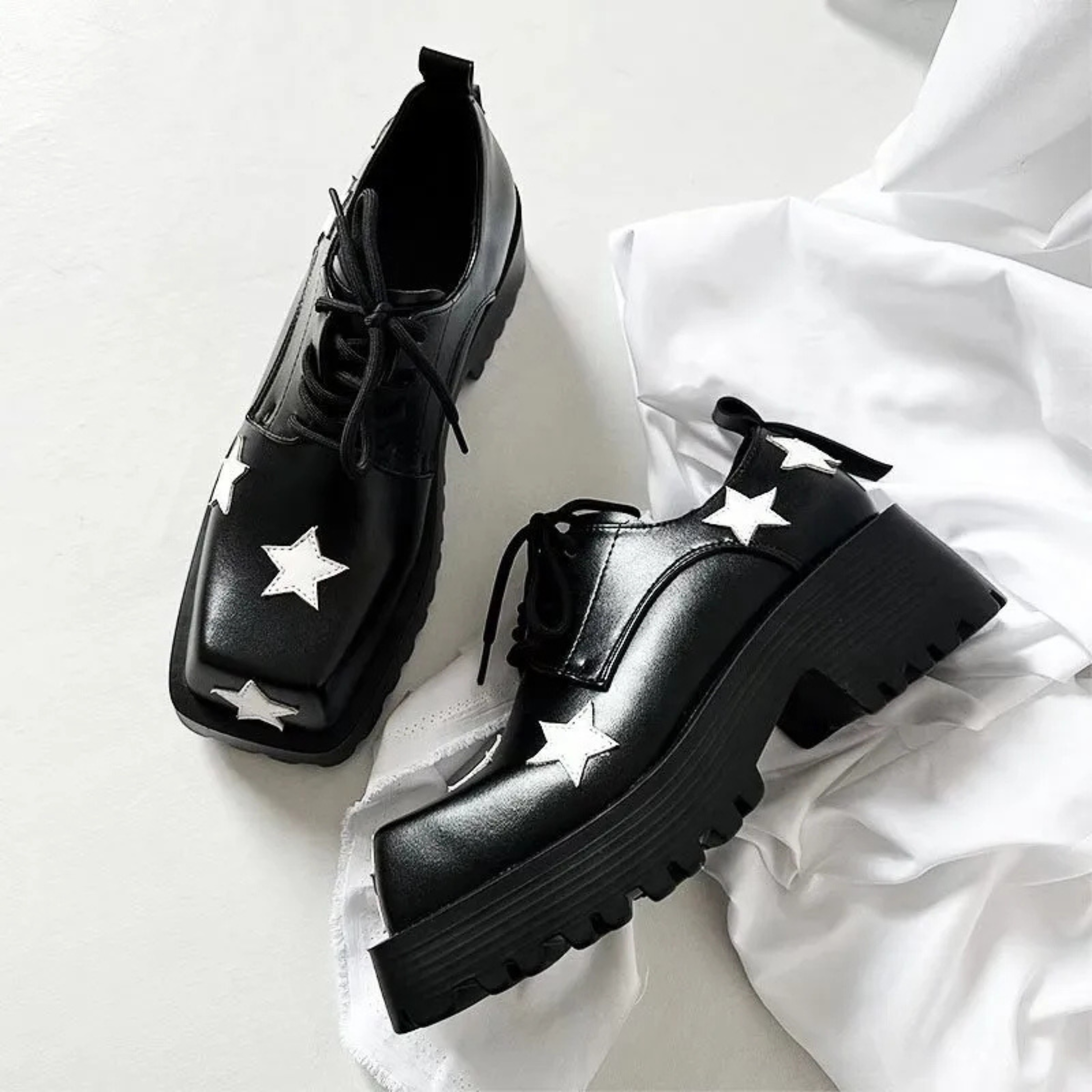 Chunky Platform Derby Shoes - Stars - III - 🖤