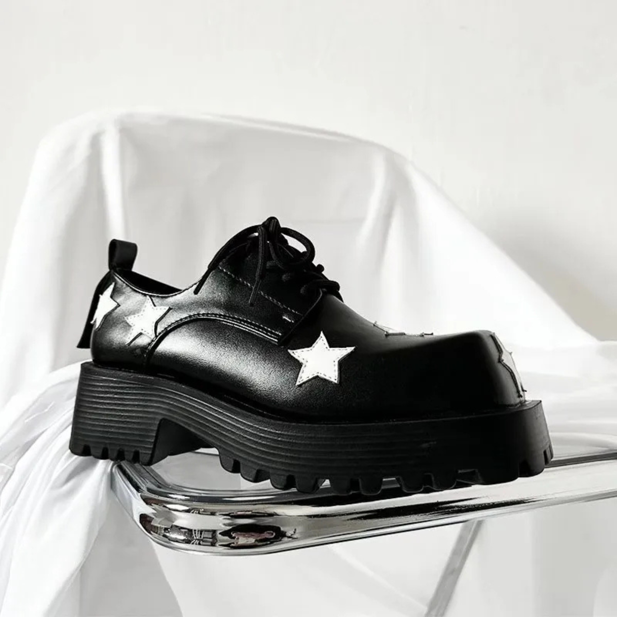Chunky Platform Derby Shoes - Stars - III - 🖤